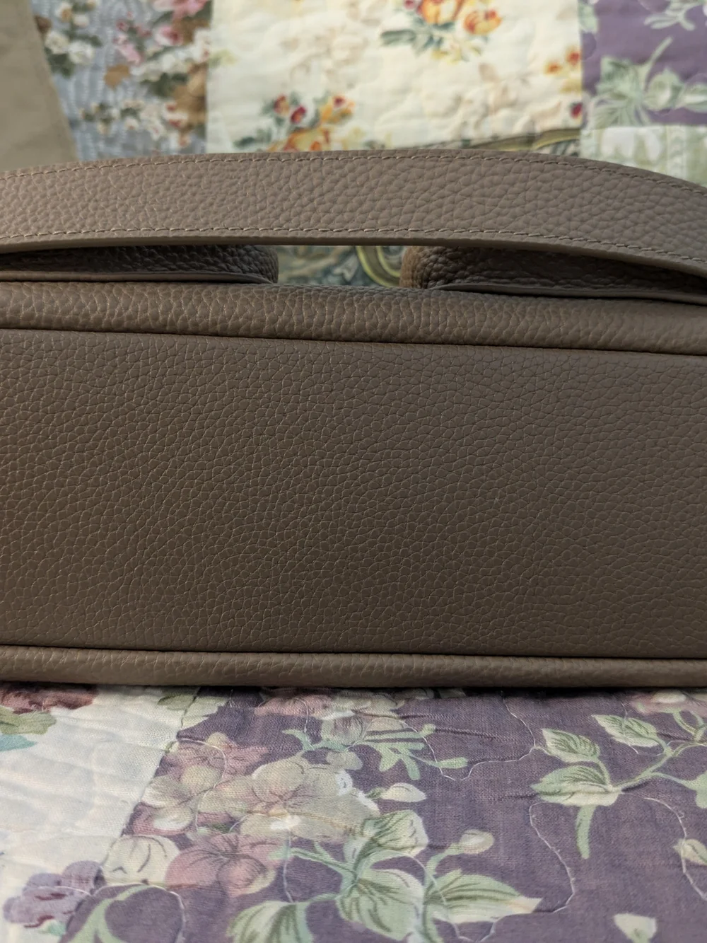 S-Zone Taupe Leather Shoulder Bag with Multiple Pockets And 2 Removable Straps